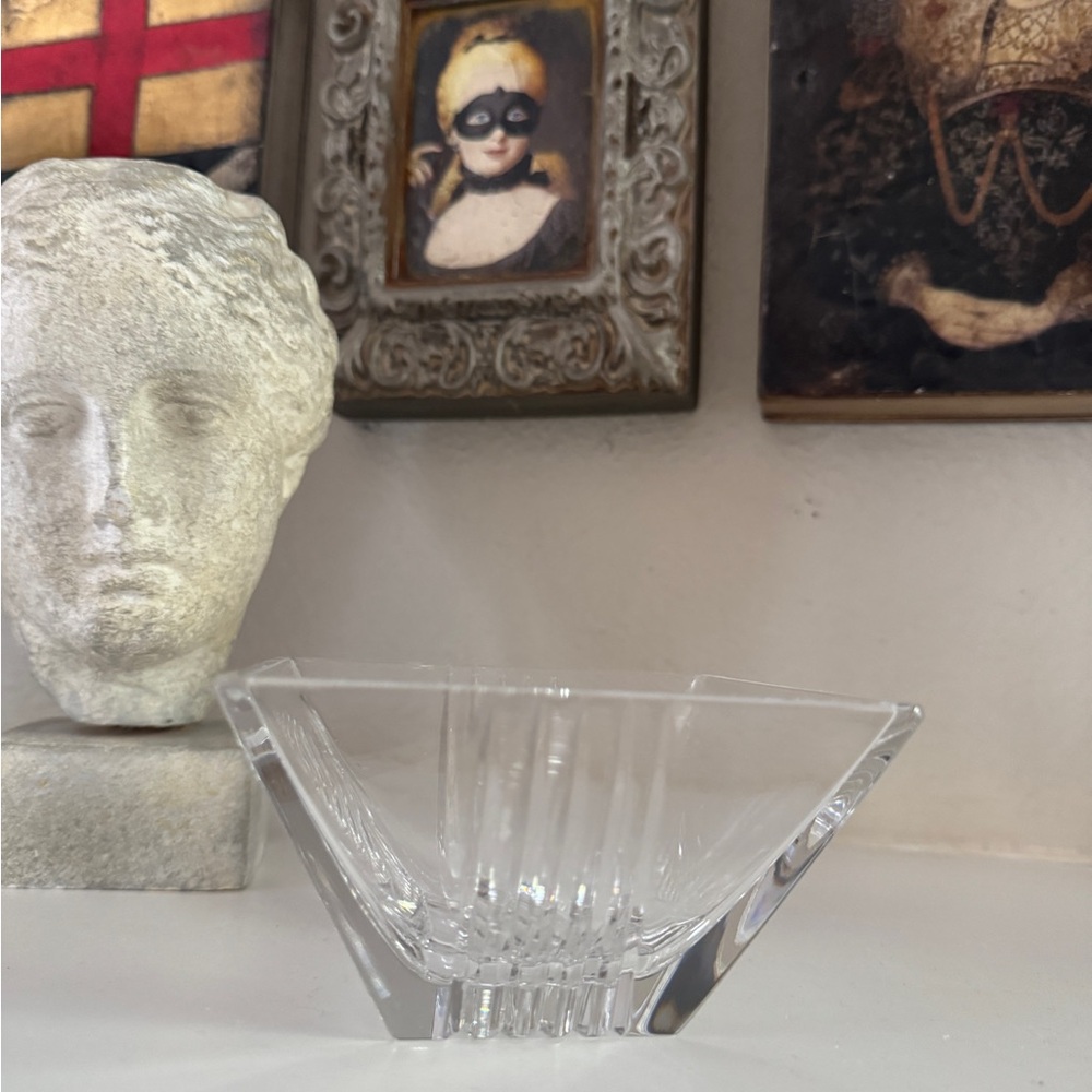 Vintage Tiffany‎ & Company Metropolis Crystal Bowl